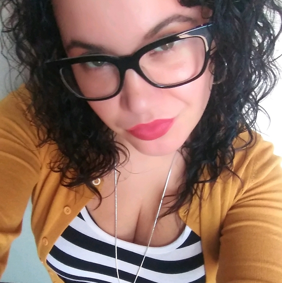 Meet your Posher, Mairim - Picture 4 of 4